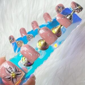 Handmade Hibiscus flower press-ons nails